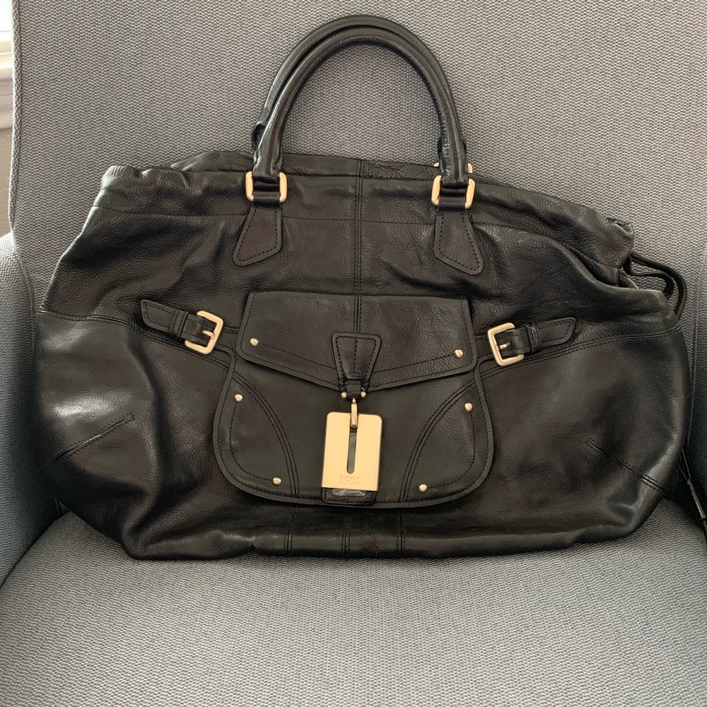 Hugo boss leather handbag 👜